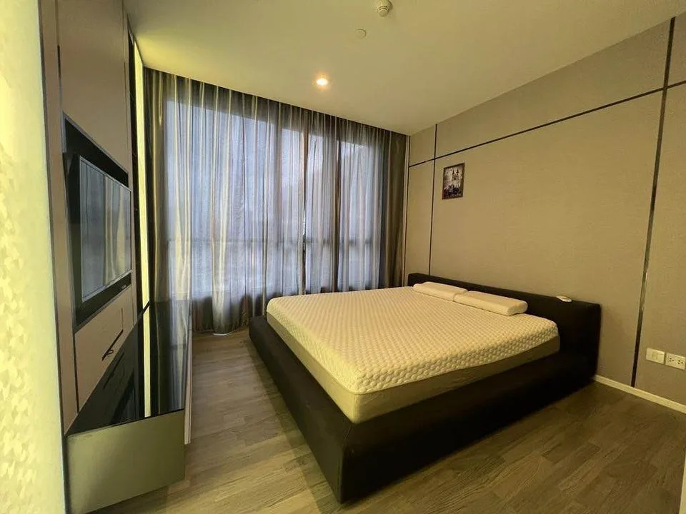 Property photos for The Room Sathorn - St.Louis