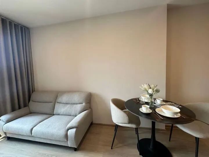 Property photos for Life Rama 4 - Asoke
