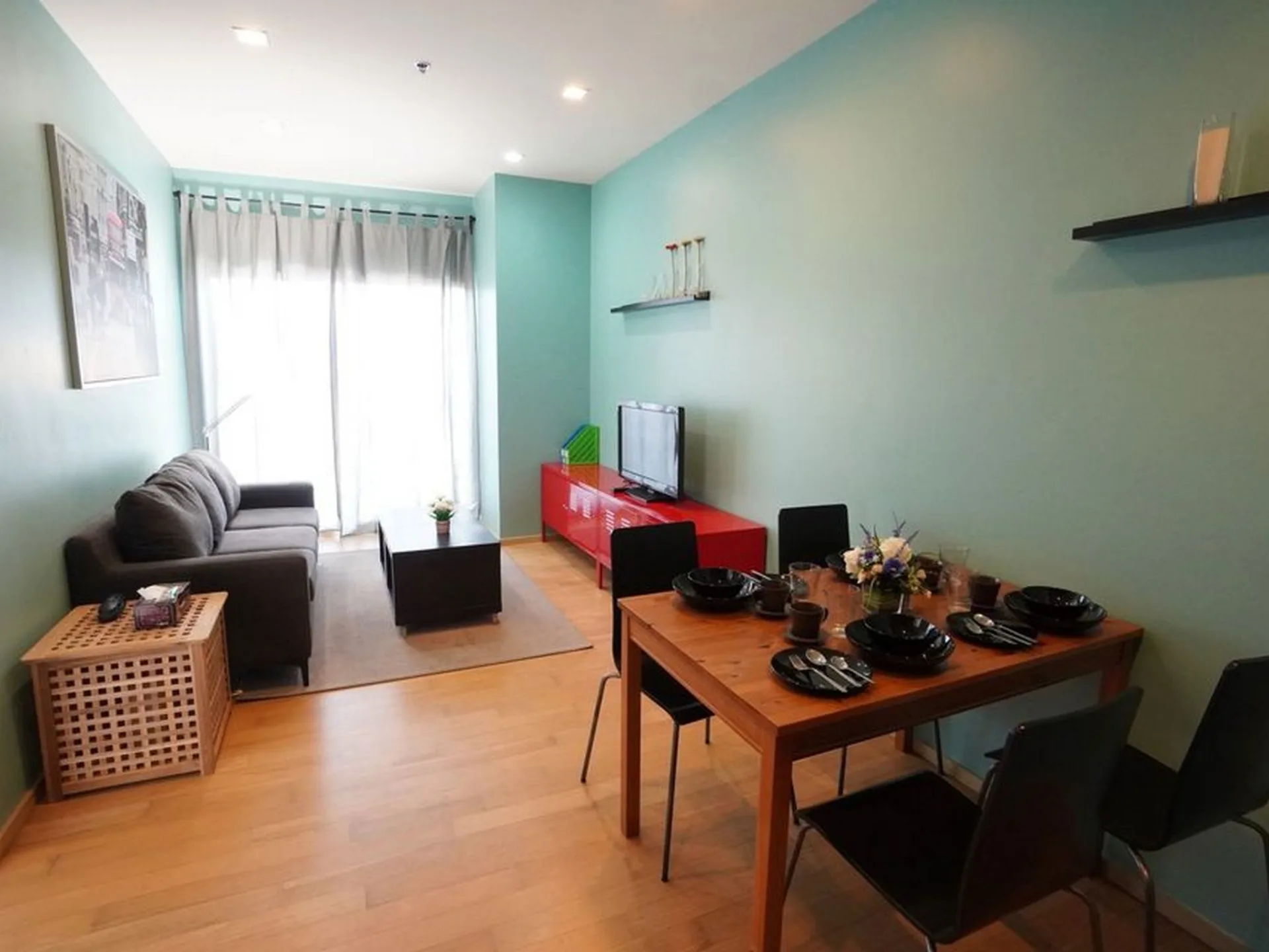 Property photos for Noble Reveal