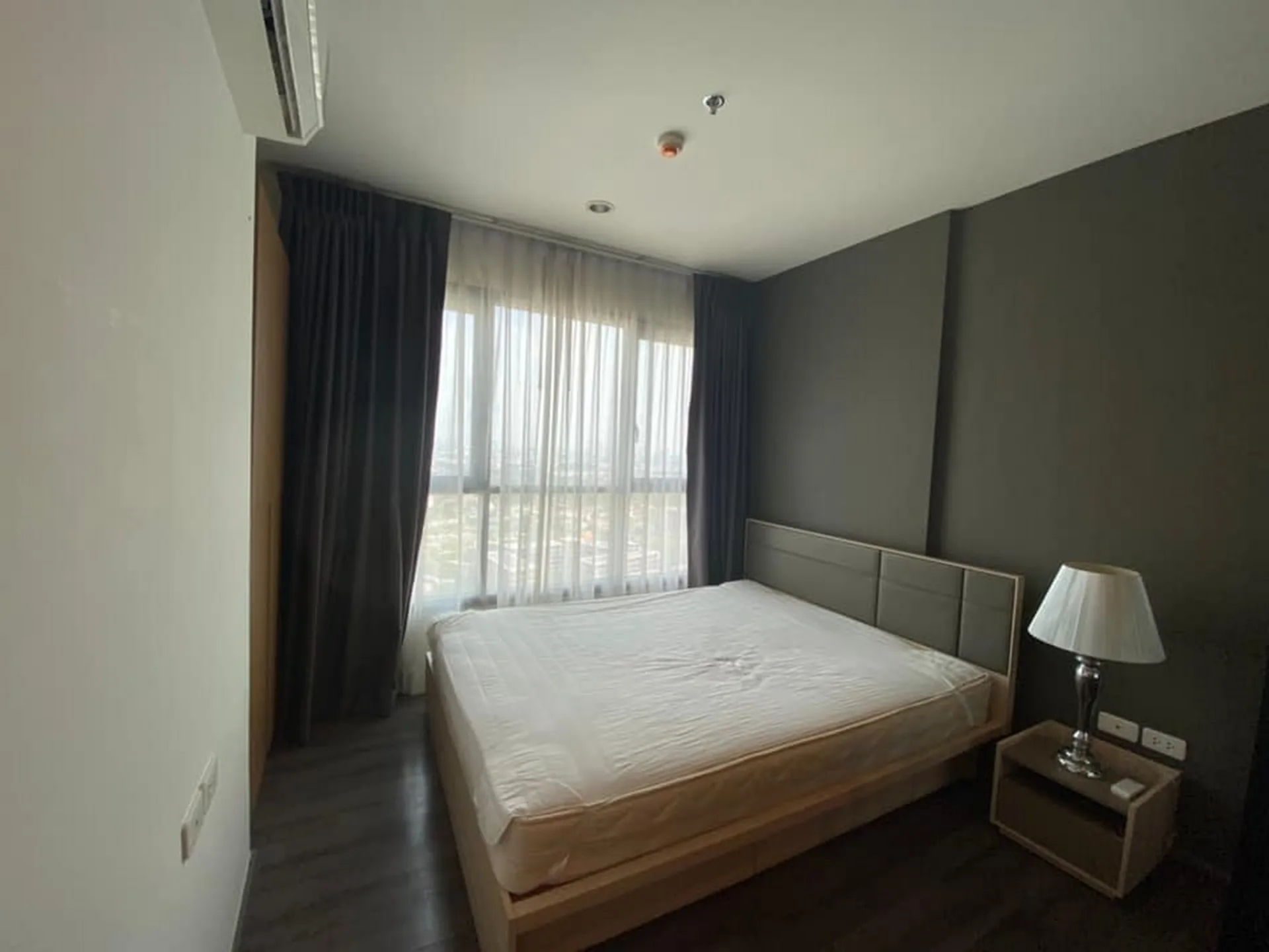 Property photos for The Base Park East Sukhumvit 77