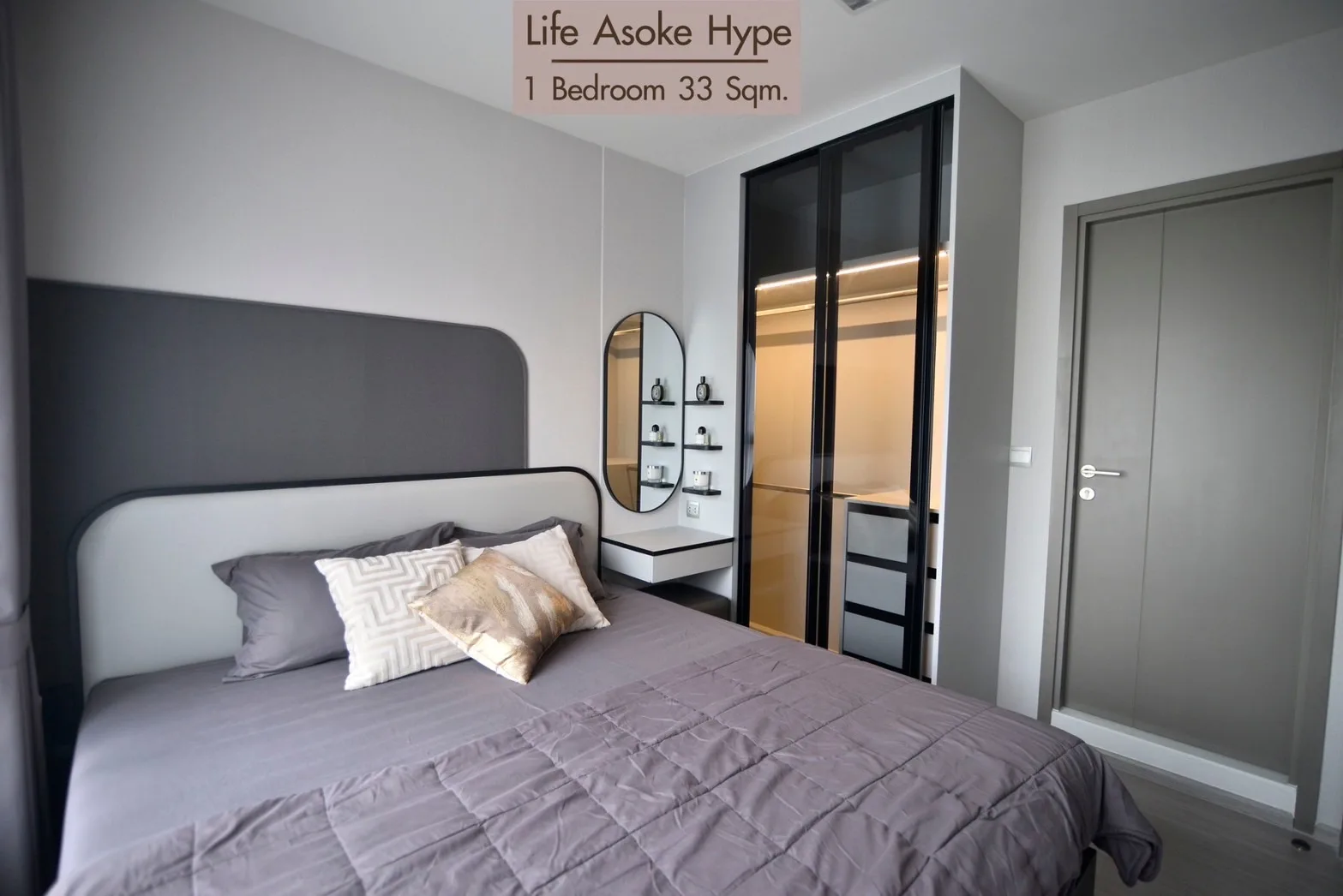 Property photos for Life Asoke Hype