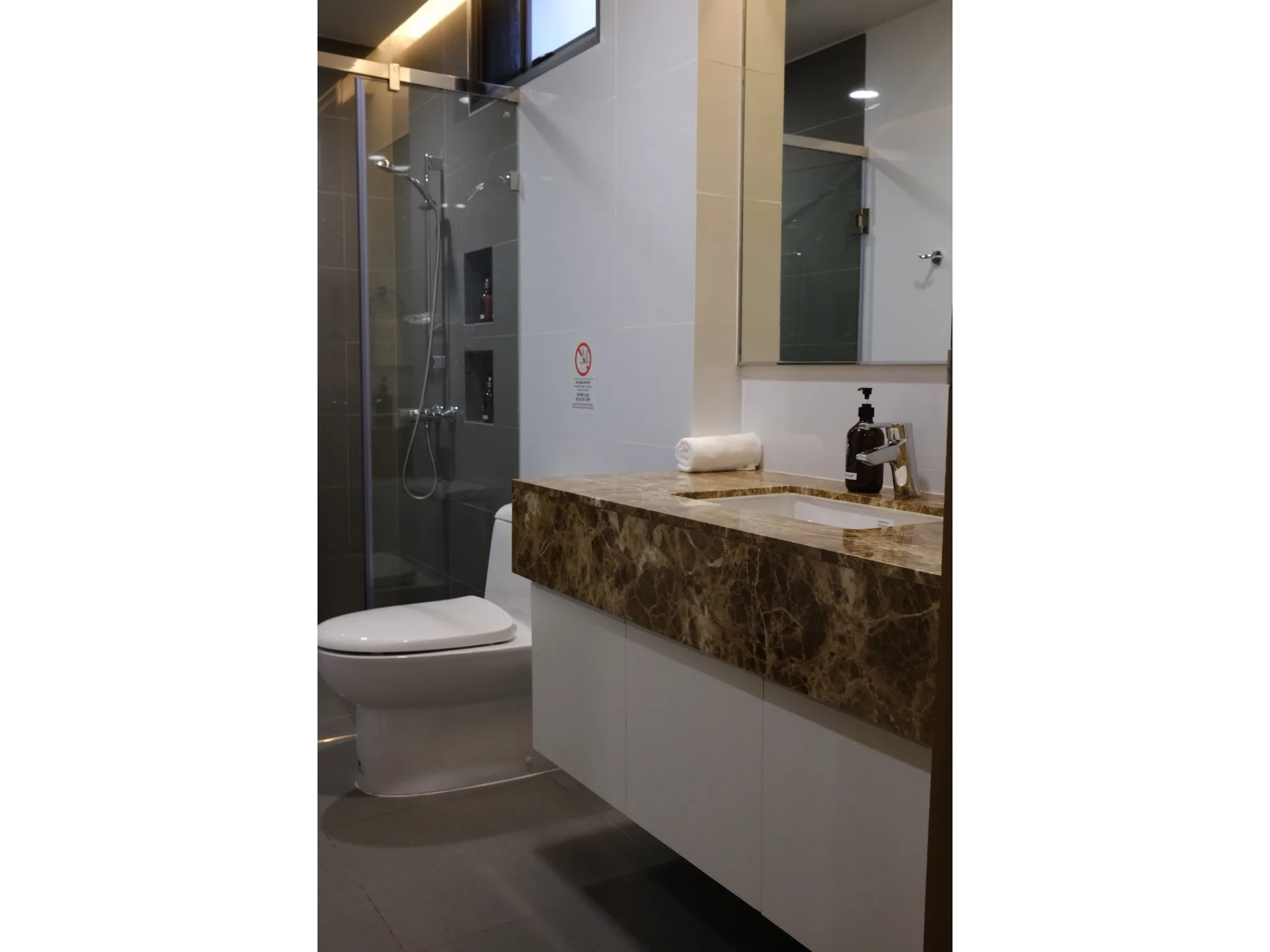 Property photos for Mayflower House Apartment