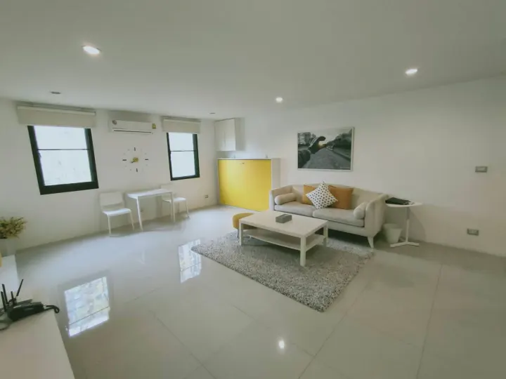 Property photos for Benviar Tonson Residence