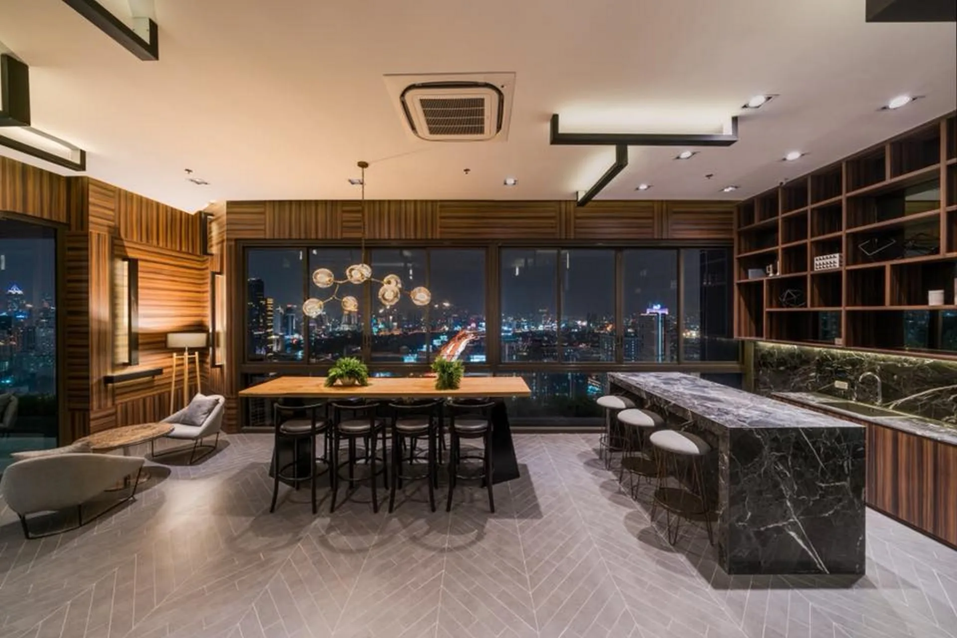 Property photos for Chewathai Residence Asoke