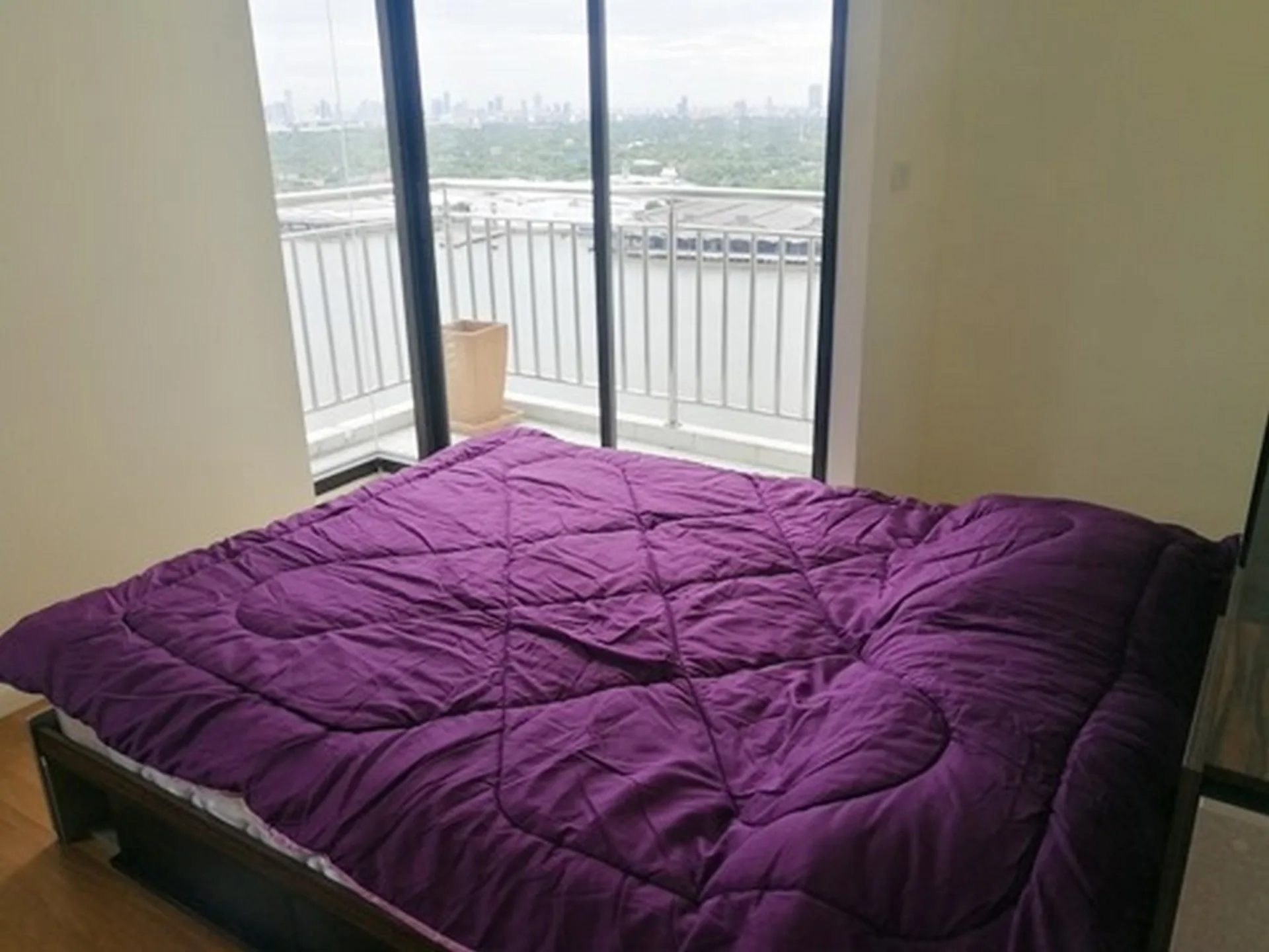 Property photos for Lumpini Place Narathiwas - Chaopraya