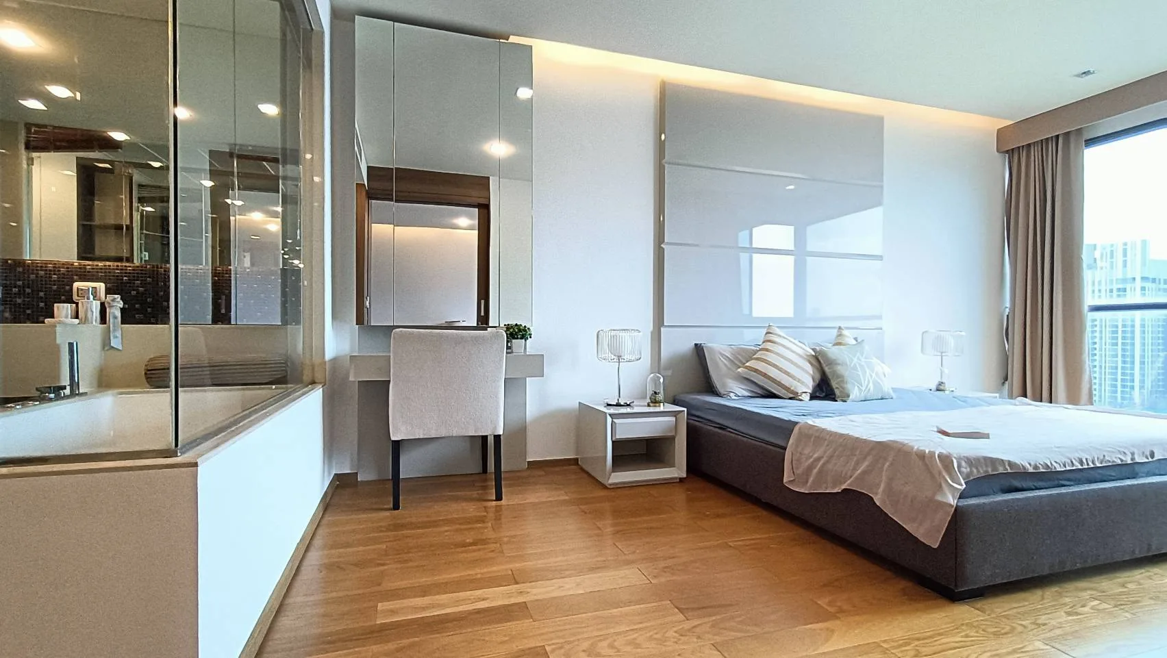 Property photos for The Address Sathorn