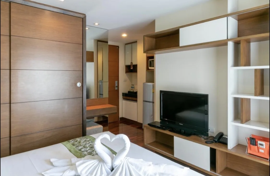 Property photos for Silom Forest