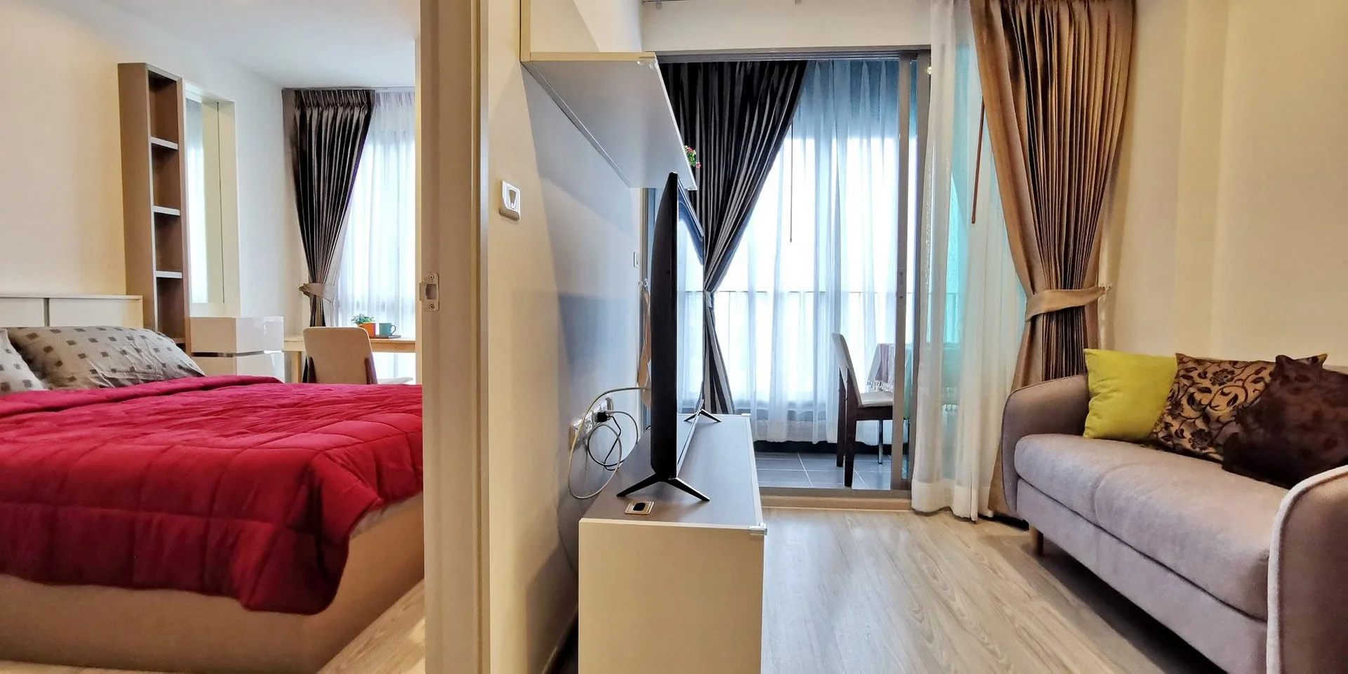 Property photos for Ideo Mobi Bangsue Grand Interchange