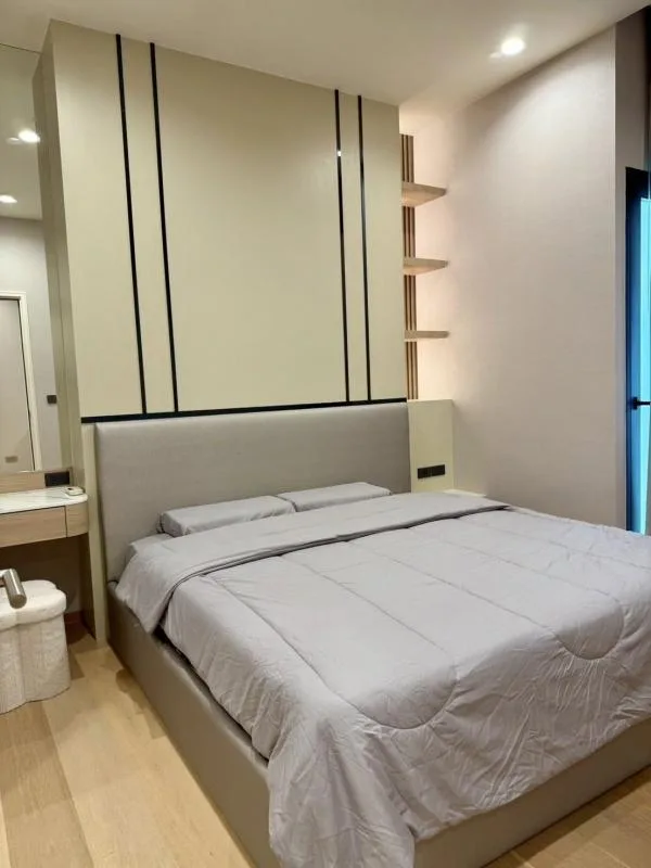 Property photos for Anil Sathorn 12
