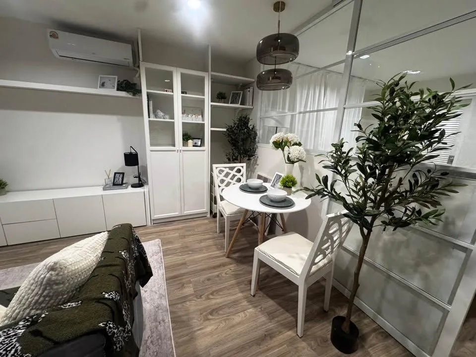 Property photos for 49 Suite