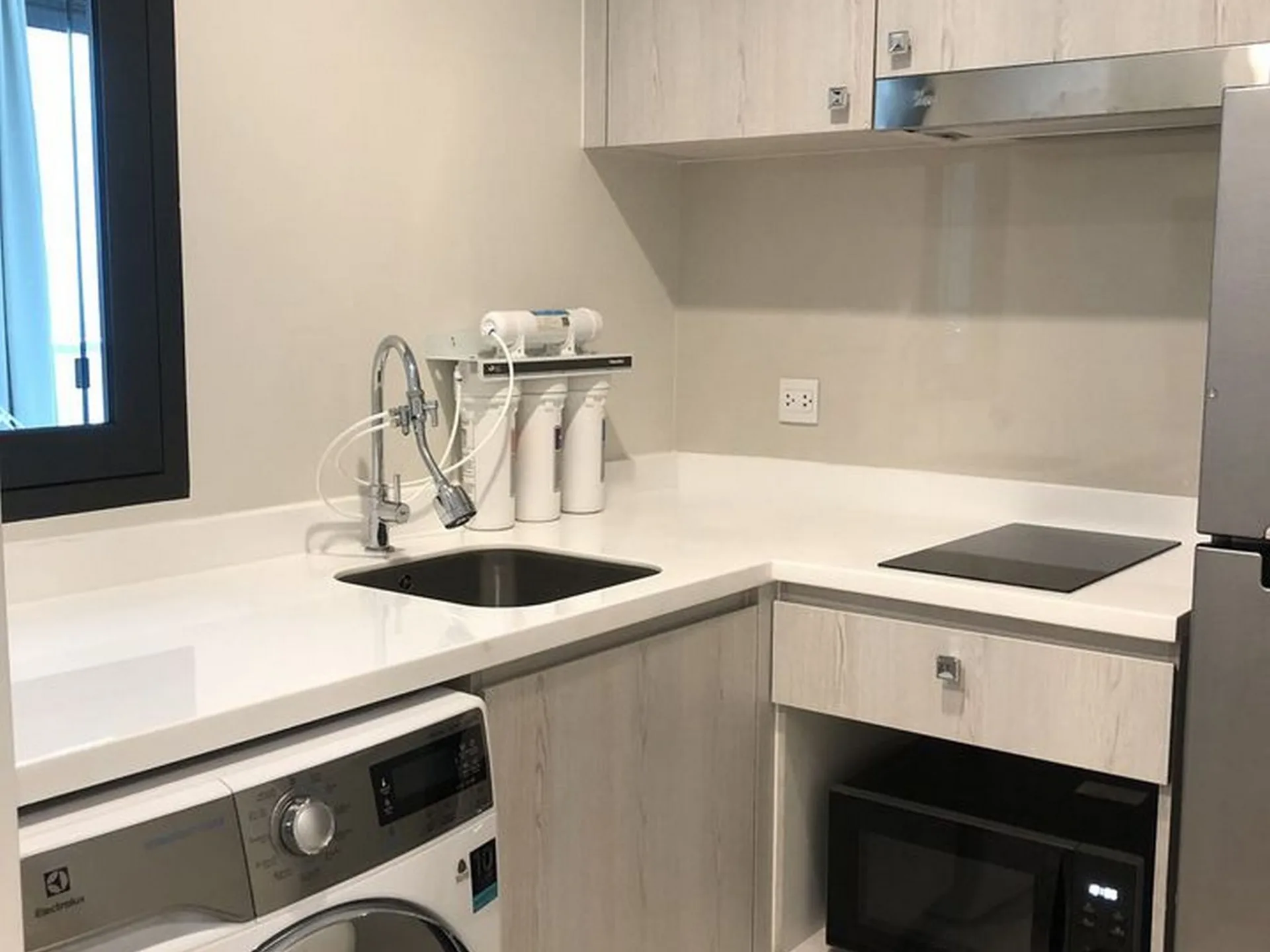 Property photos for Life One Wireless