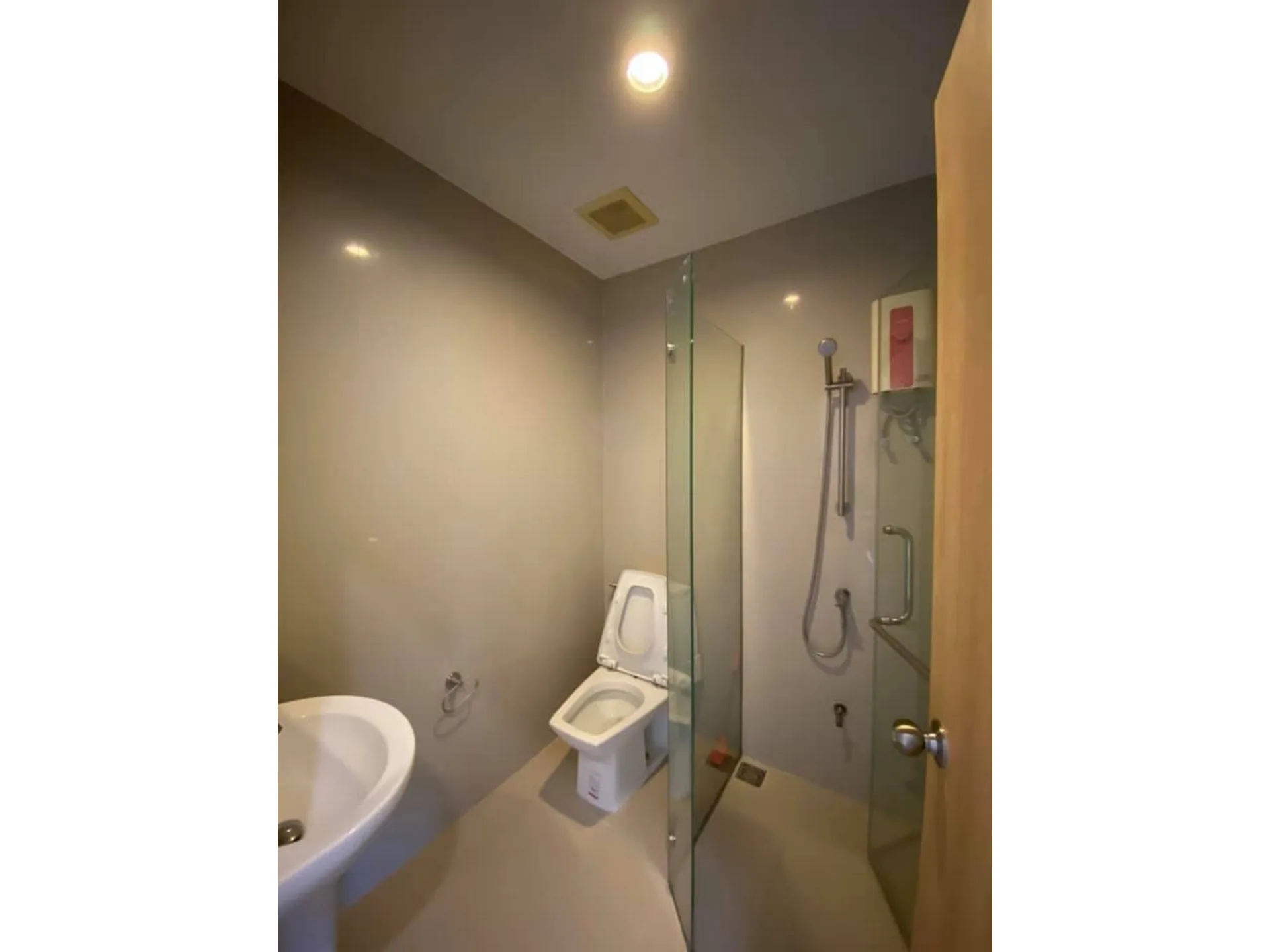 Property photos for The Issara Ladprao