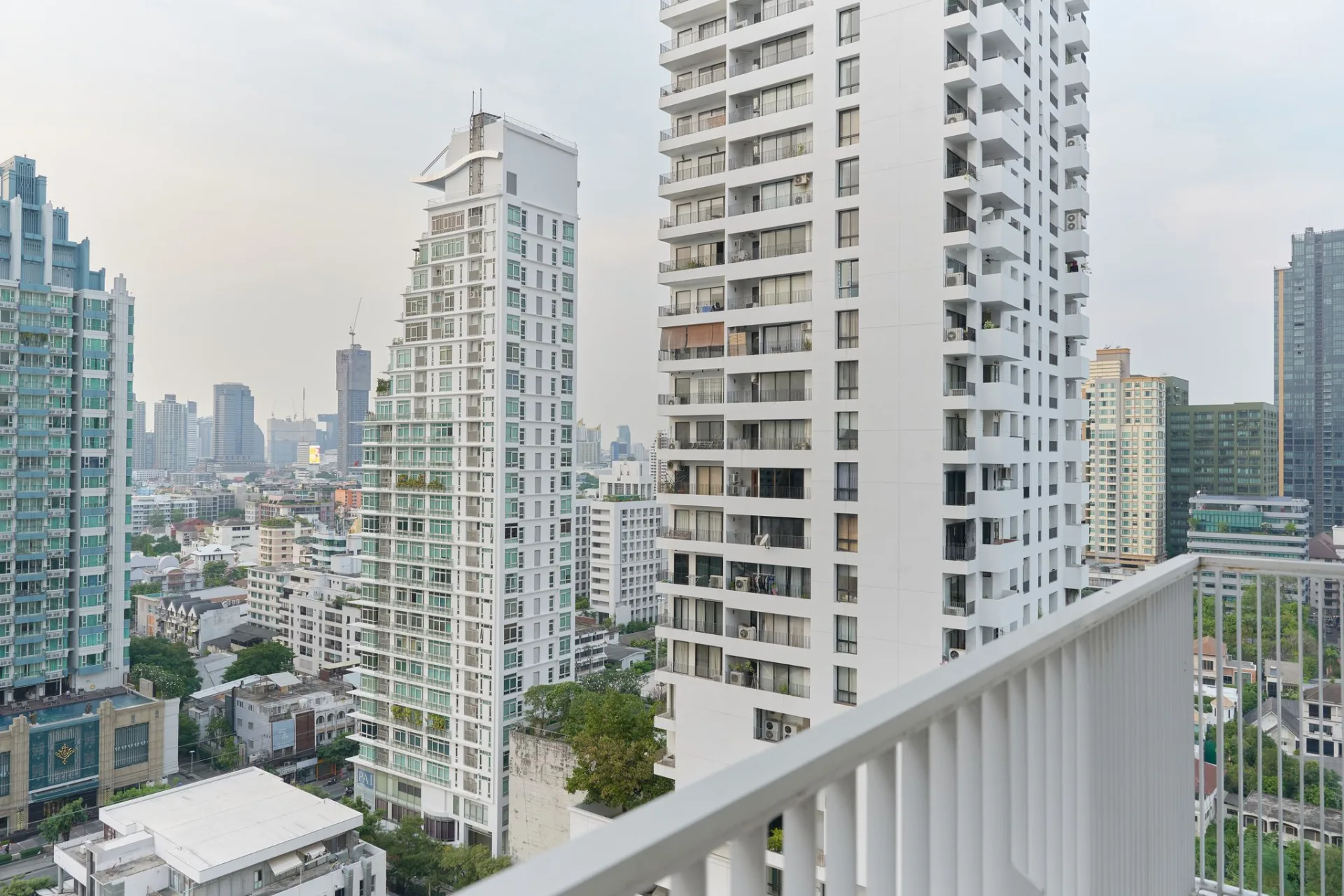 Property photos for Noble Ora