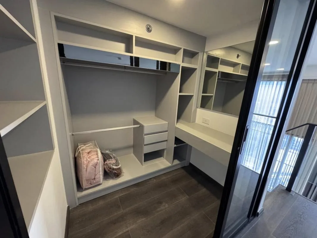Property photos for Knightsbridge Space Ratchayothin