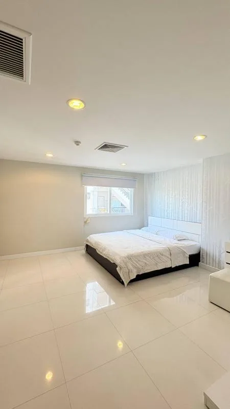 Property photos for Tonson Court