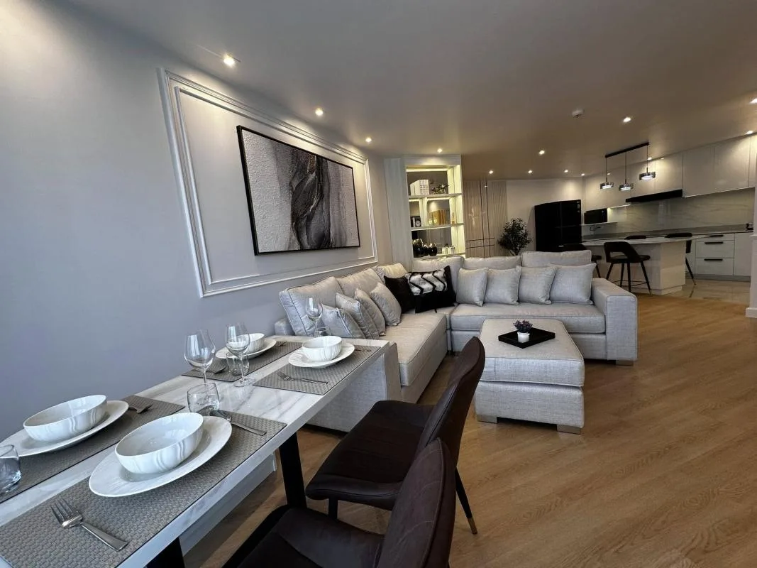 Property photos for Belle Park Residence