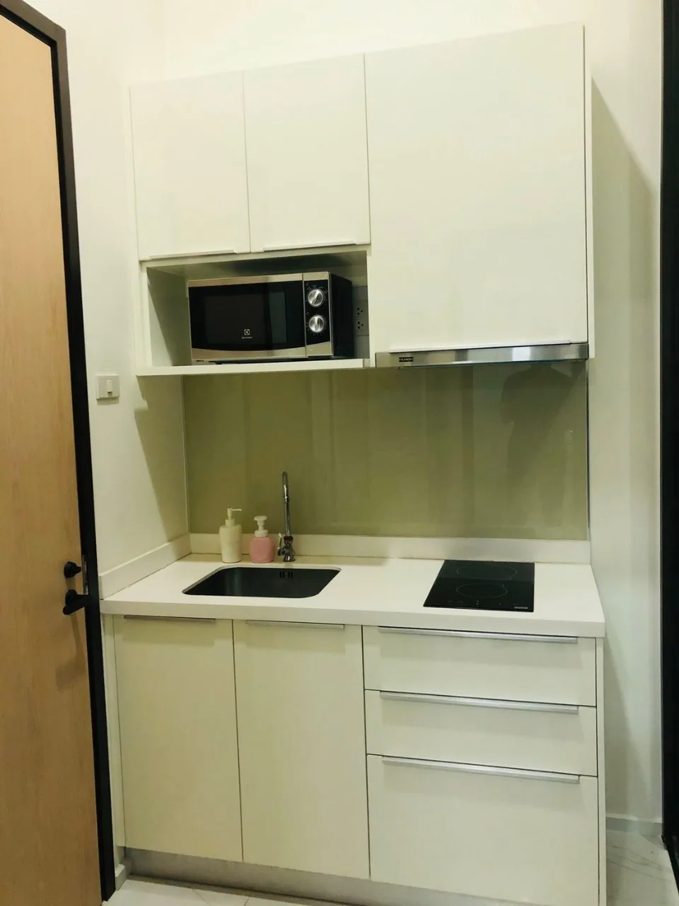 Property photos for Chewathai Residence Asoke