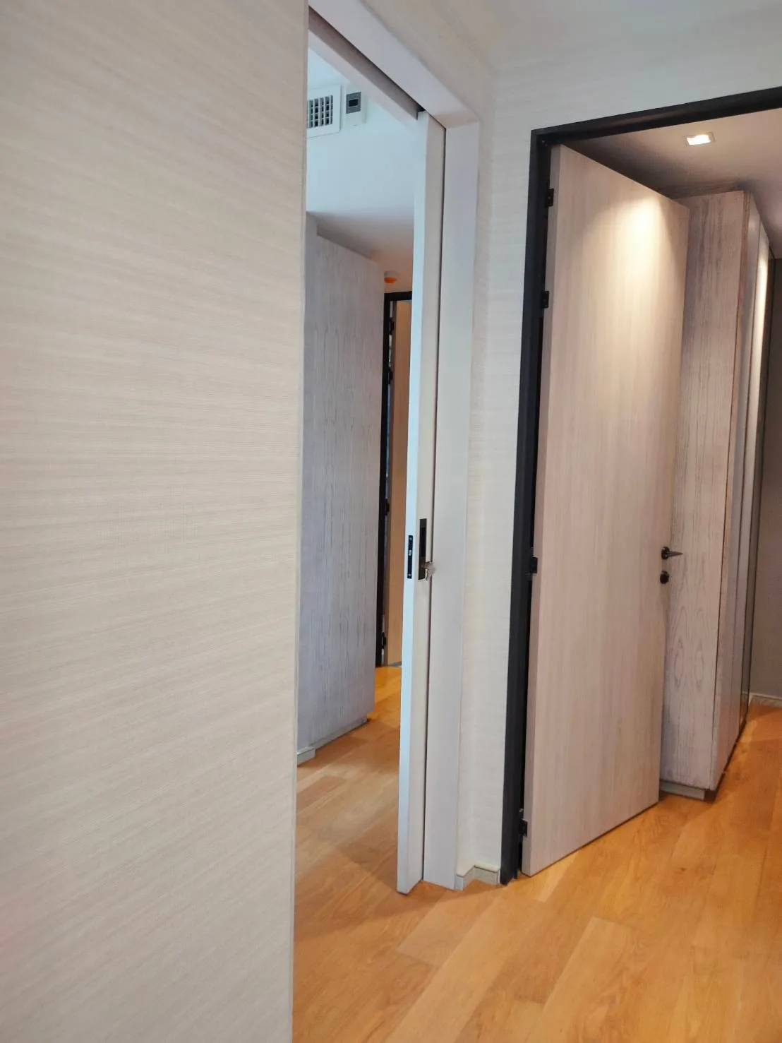 Property photos for 111 Residence Luxury Apartment Sukhumvit 39