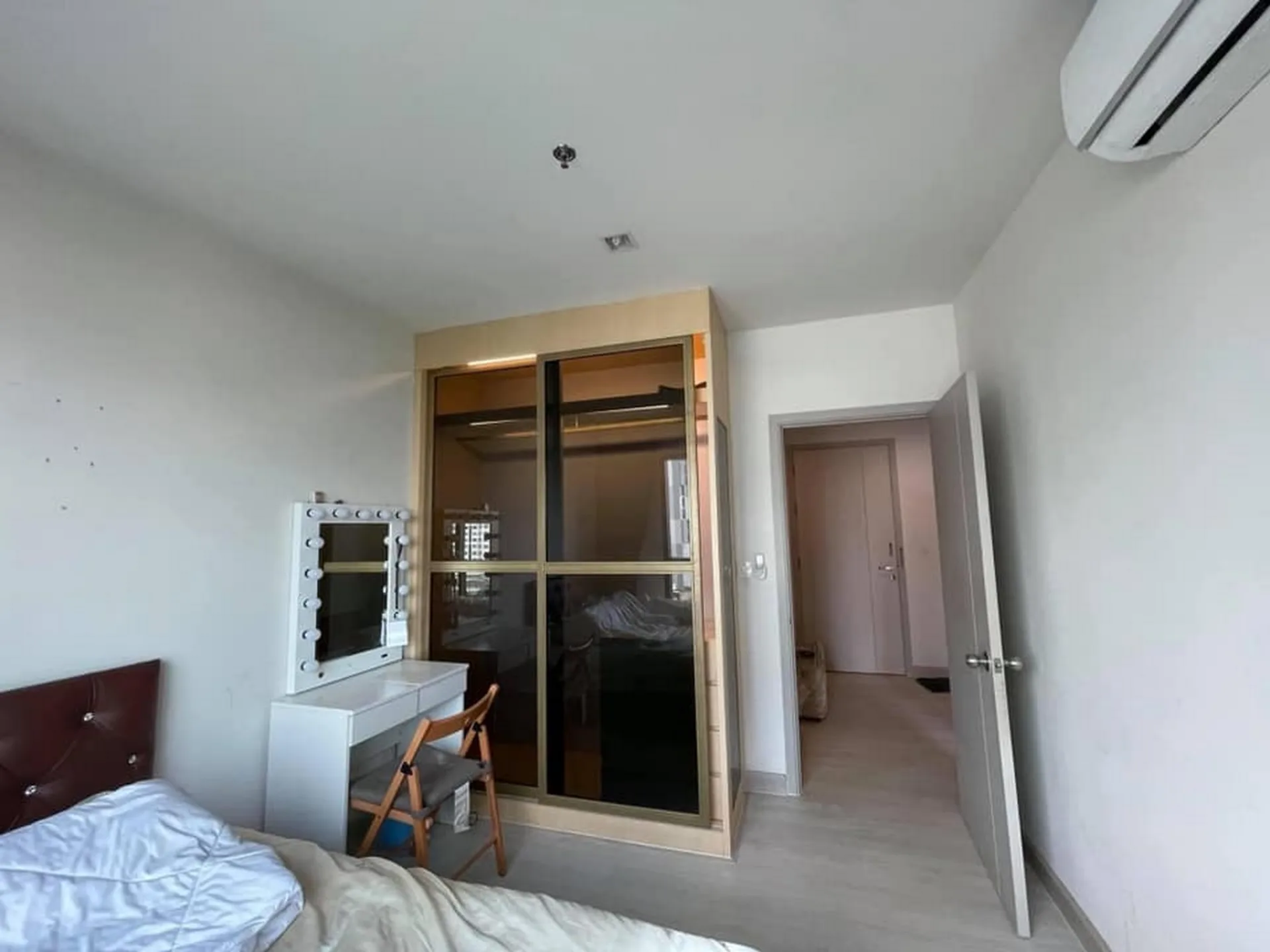 Property photos for Life Sukhumvit 48