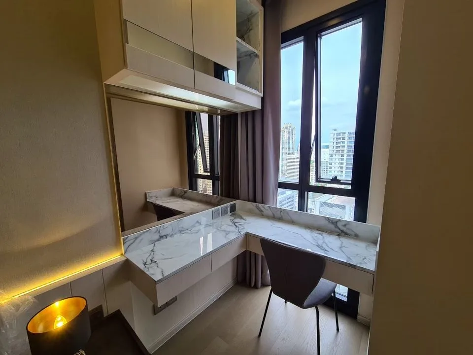 Property photos for Ashton Asoke