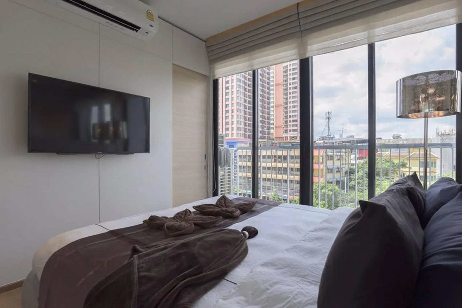 Property photos for Park Origin Phromphong