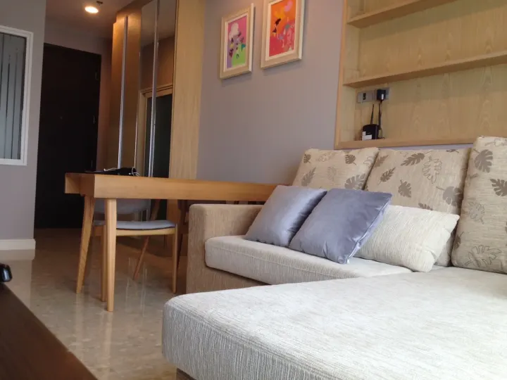 Property photos for The Crest Sukhumvit 34