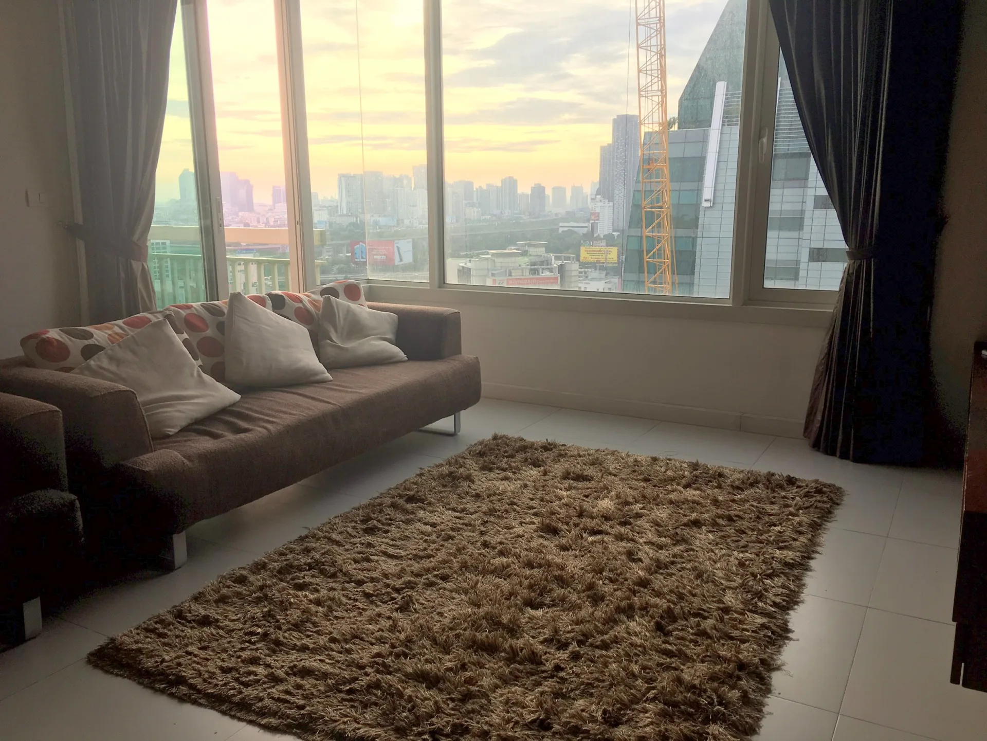 Property photos for MANHATTAN CHIDLOM