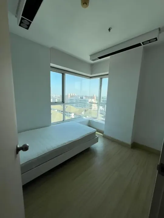 Property photos for The Parkland Srinakarin