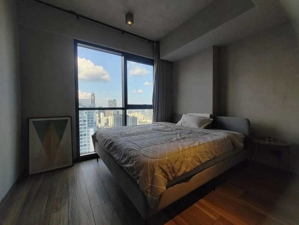 Property photos for The Lofts Asoke