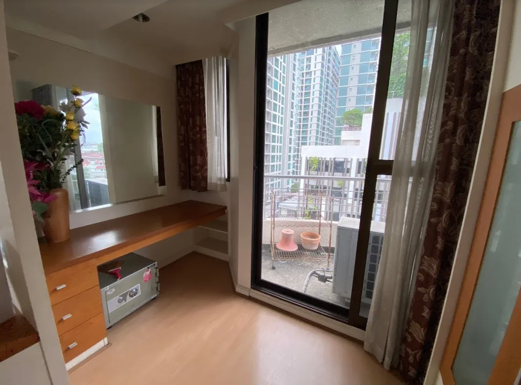 Property photos for Supalai Place