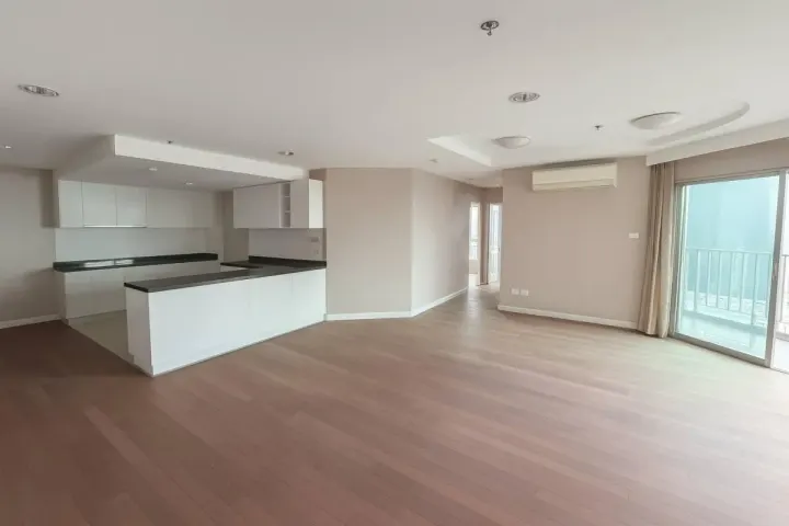 Property photos for Belle Grand Rama 9