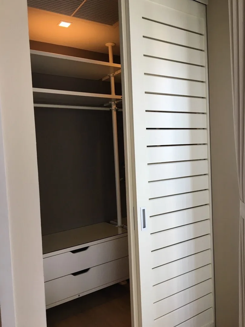 Property photos for Noble Refine