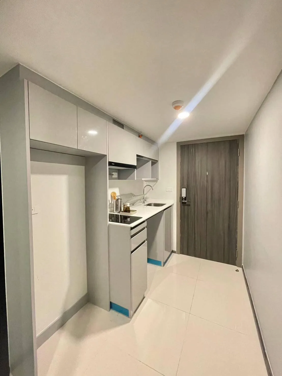 Property photos for KnightsBridge Space ??? Rama9