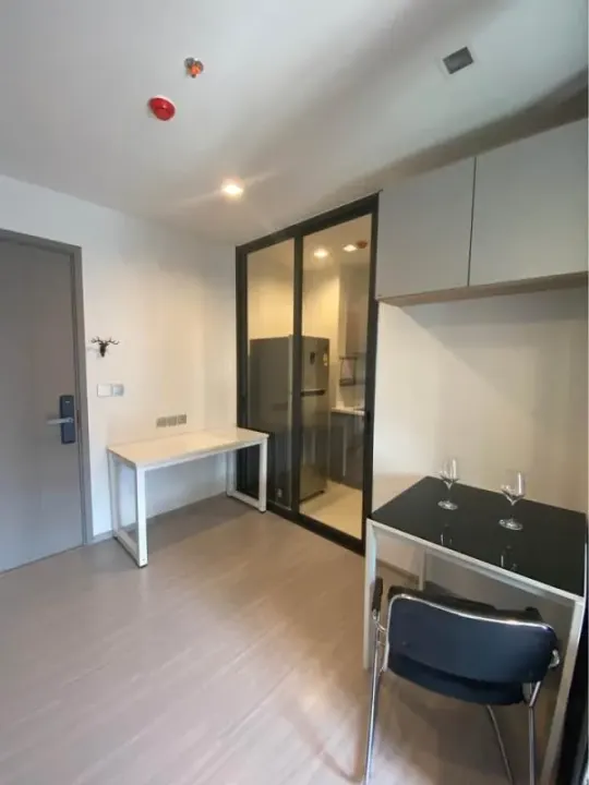 Property photos for Life Asoke Hype