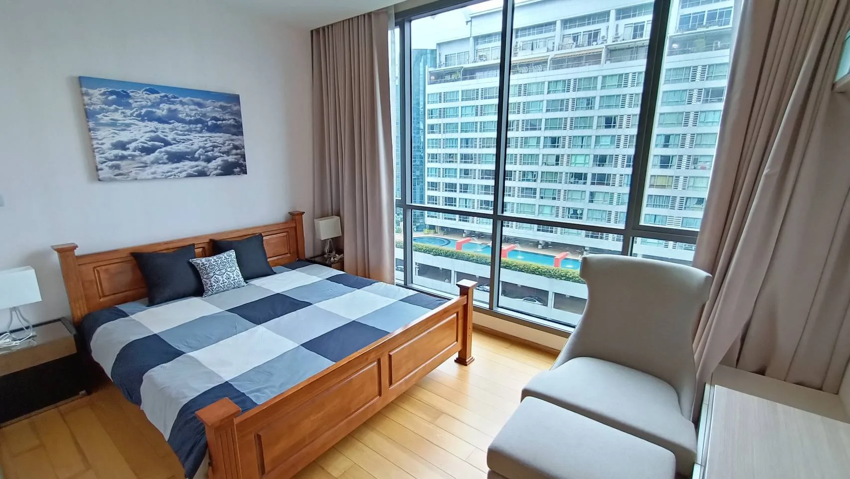Property photos for Hyde Sukhumvit 13