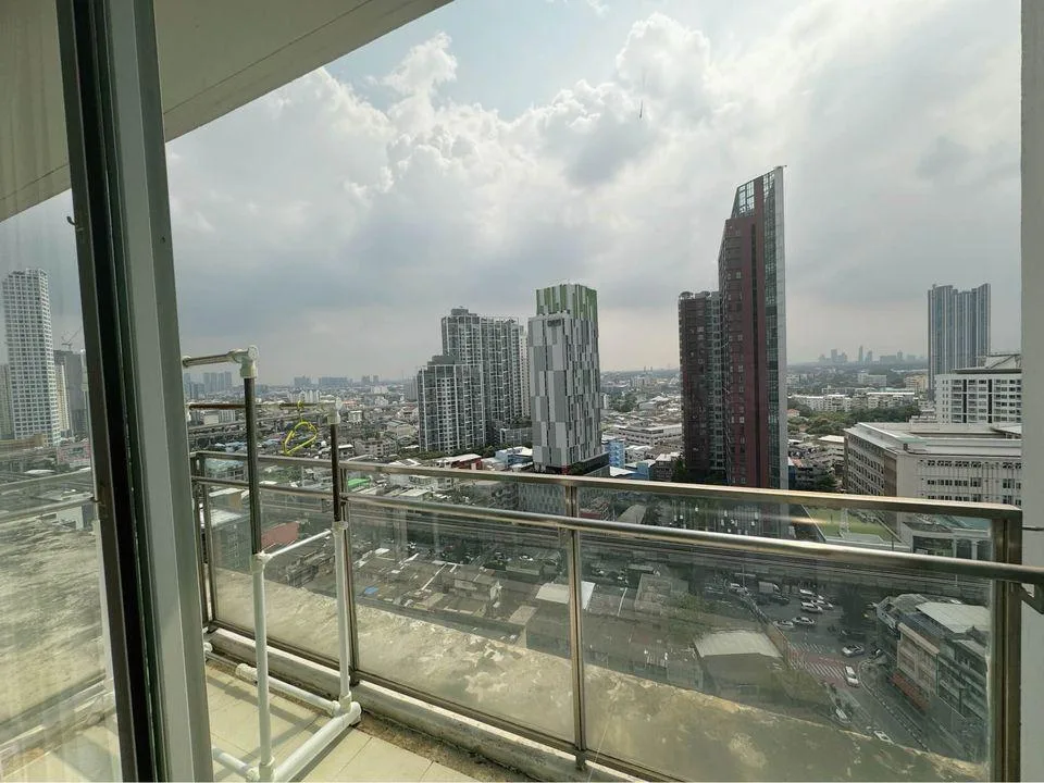 Property photos for The Bloom Sukhumvit 71