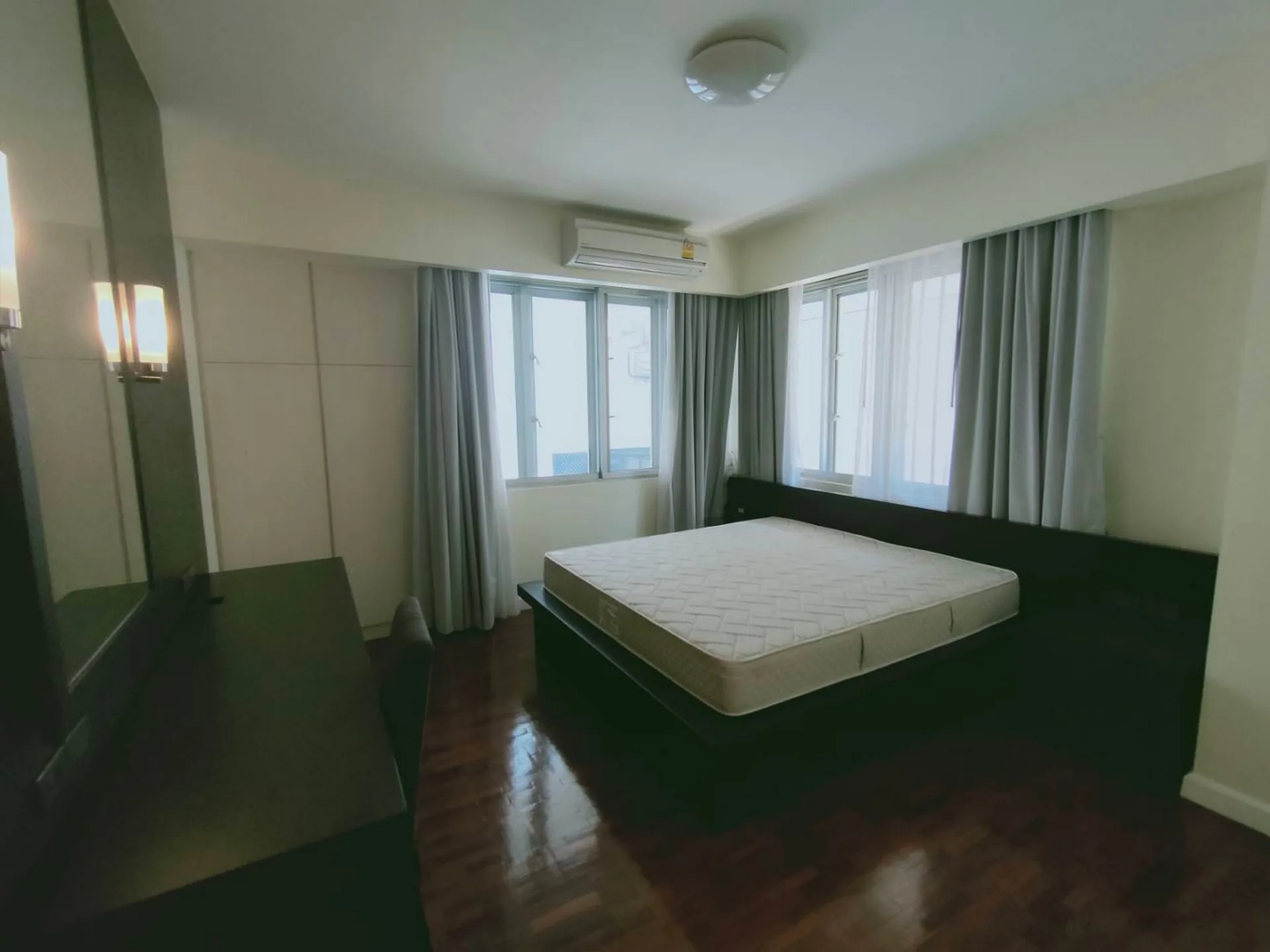 Property photos for Krystal Court