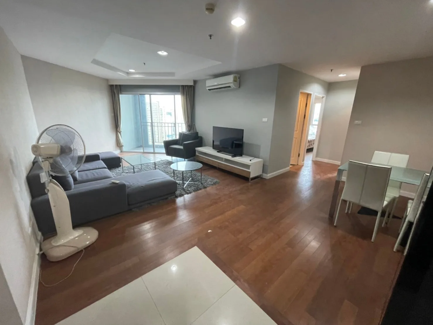 Property photos for Belle Grand Rama 9