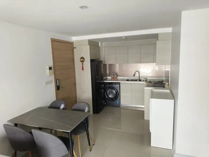 Property photos for SOCIO Reference 61
