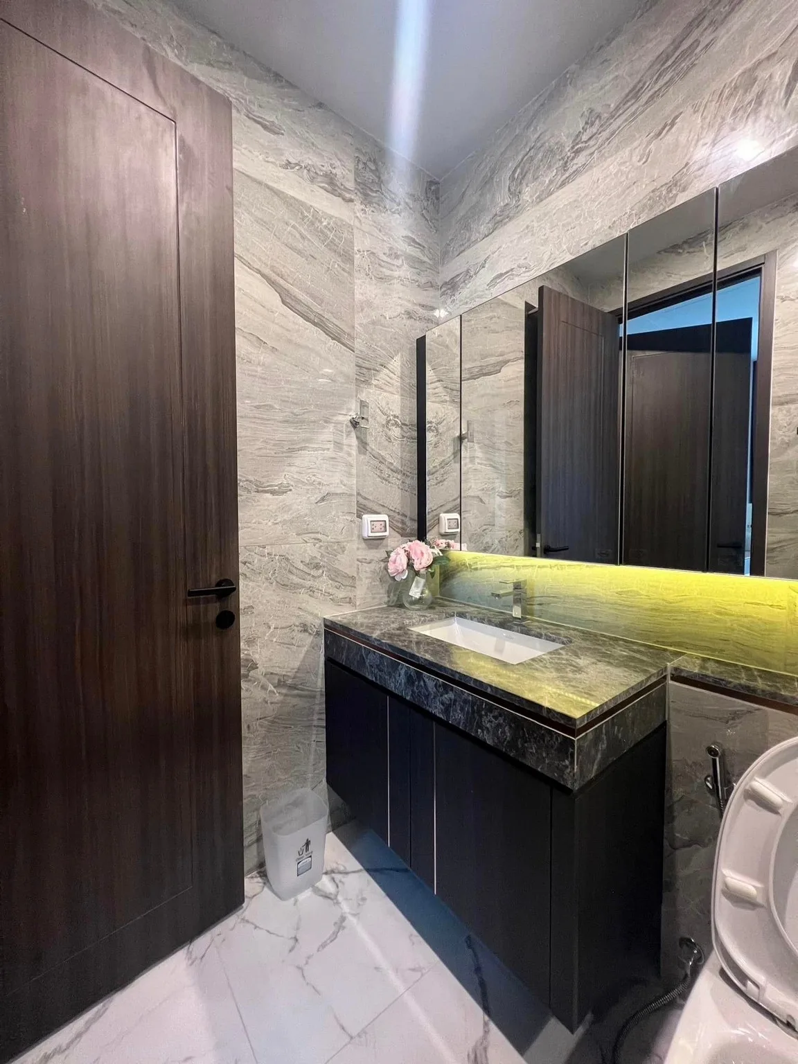 Property photos for Laviq Sukhumvit 57