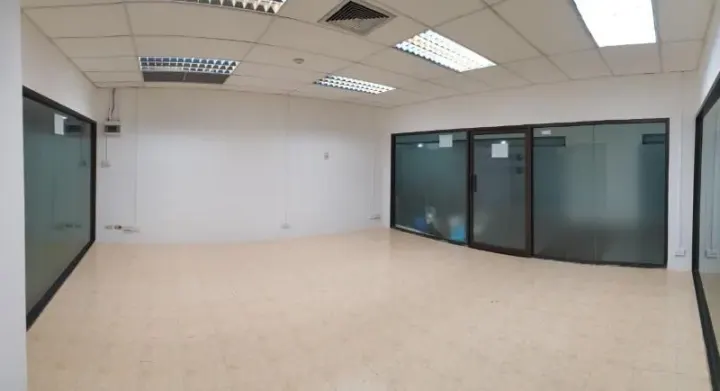 Property photos for Omni Tower Sukhumvit Nana