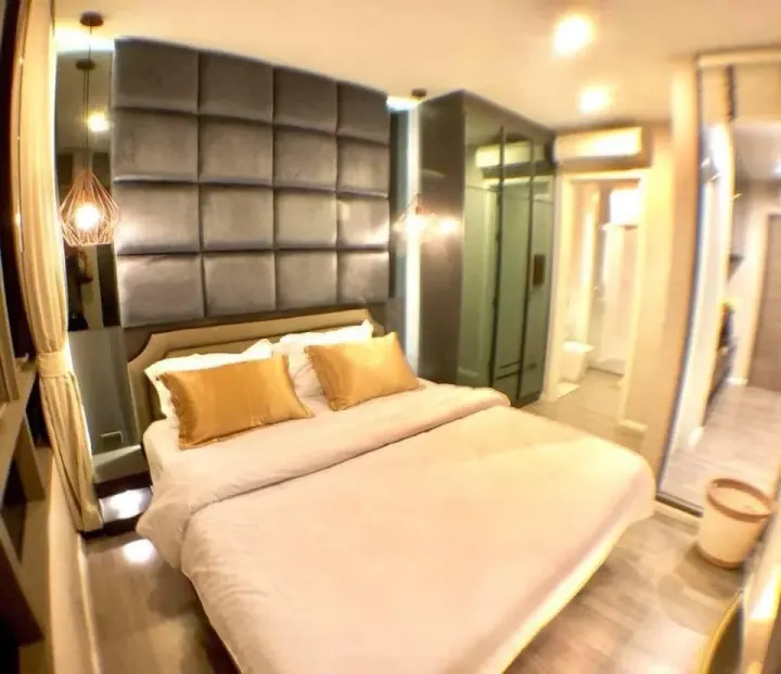 Property photos for The Room Sukhumvit 69