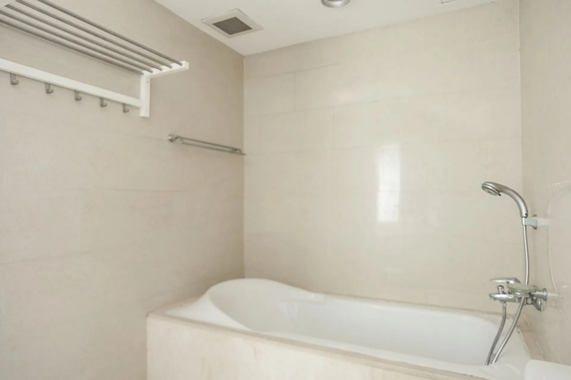 Property photos for The Bangkok Thanon Sub