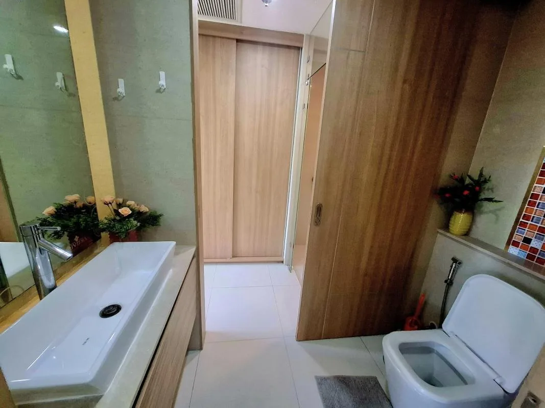 Property photos for The Riviera Wongamat Beach