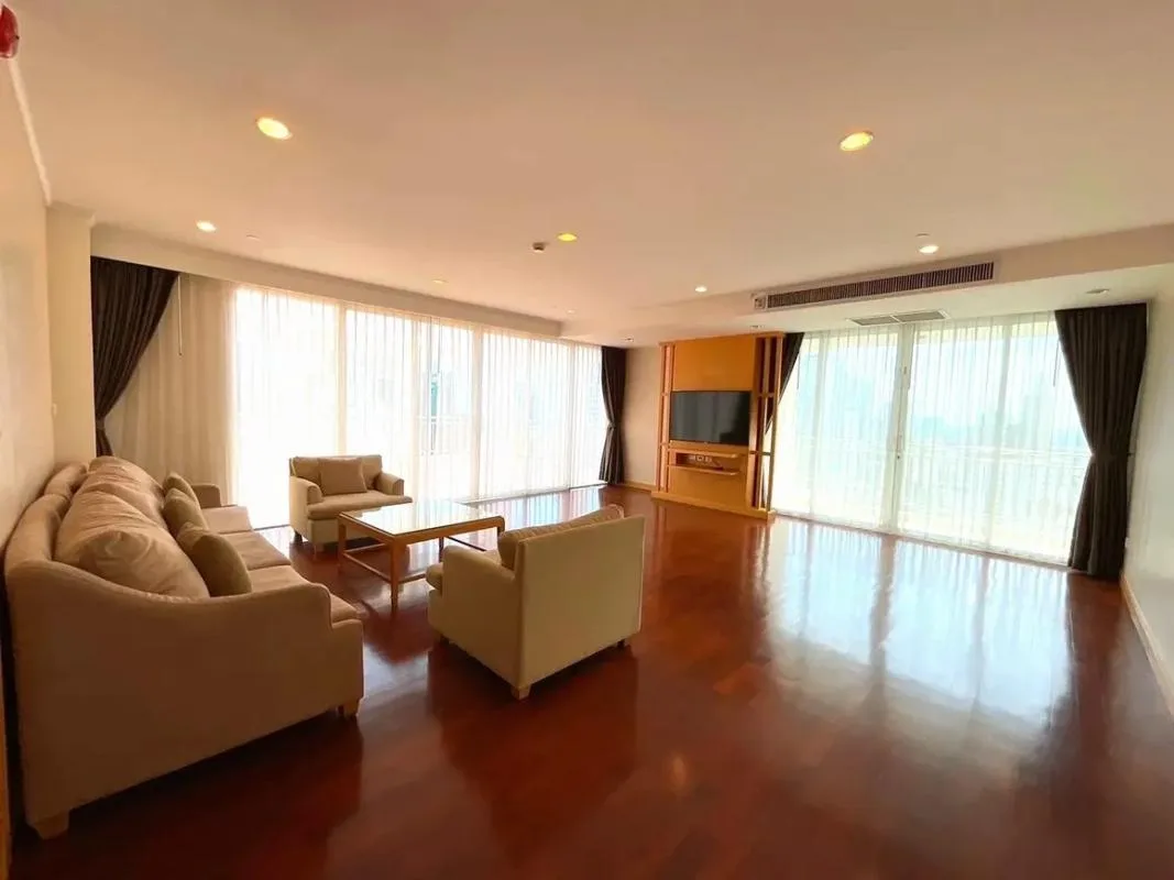 Property photos for GM Height