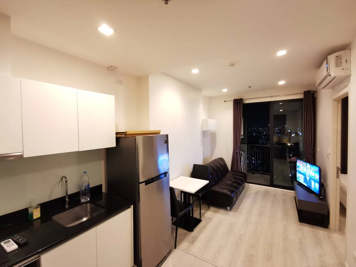 Property photos for Quinn Condo Ratchada