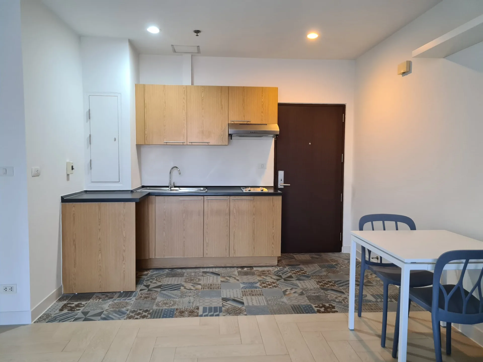 Property photos for Vista Garden