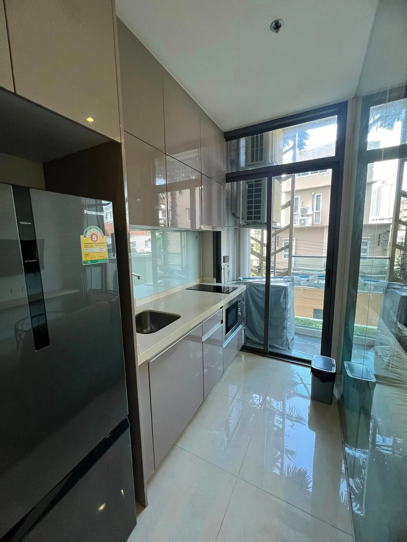 Property photos for Mayfair Place Sukhumvit 50