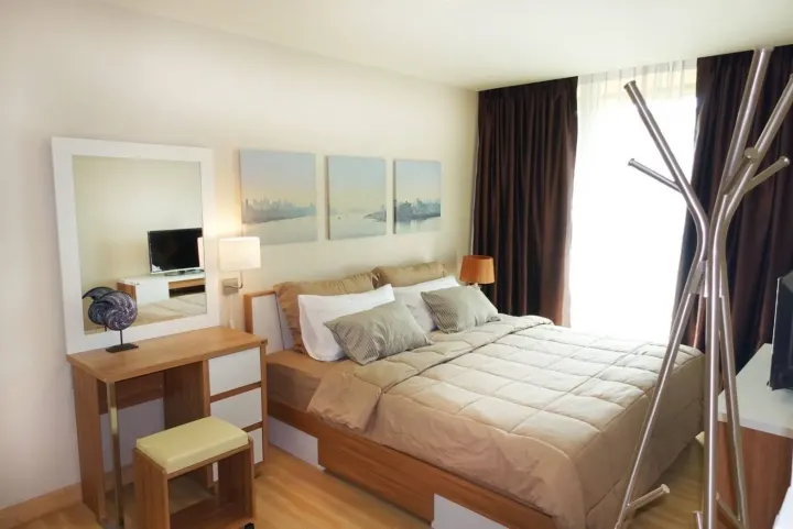Property photos for M Society