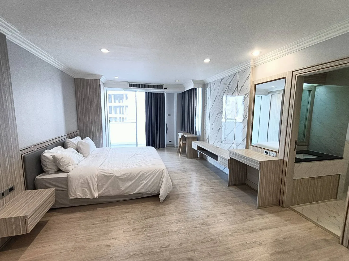 Property photos for Raj Mansion
